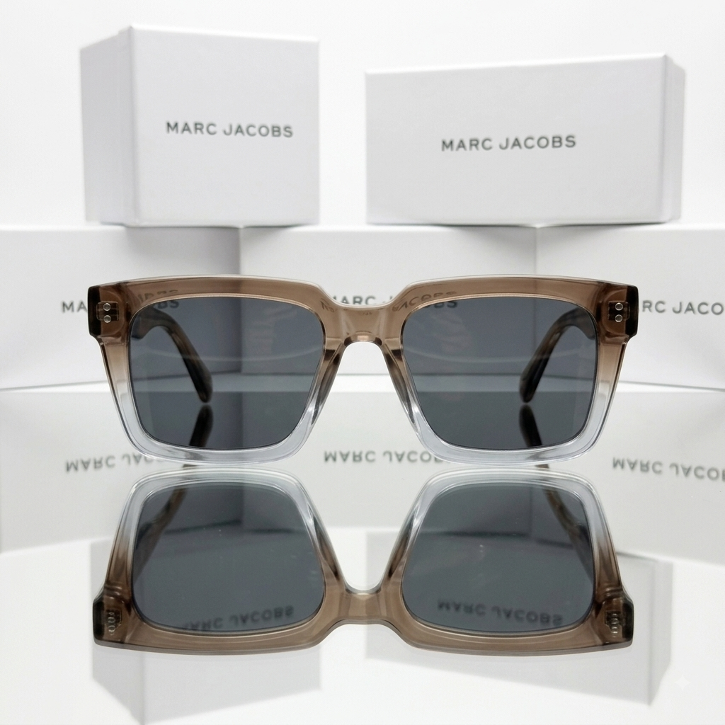 Marc Jacobs Bold Square (MJ 1042/S) Luxury Sunglasses