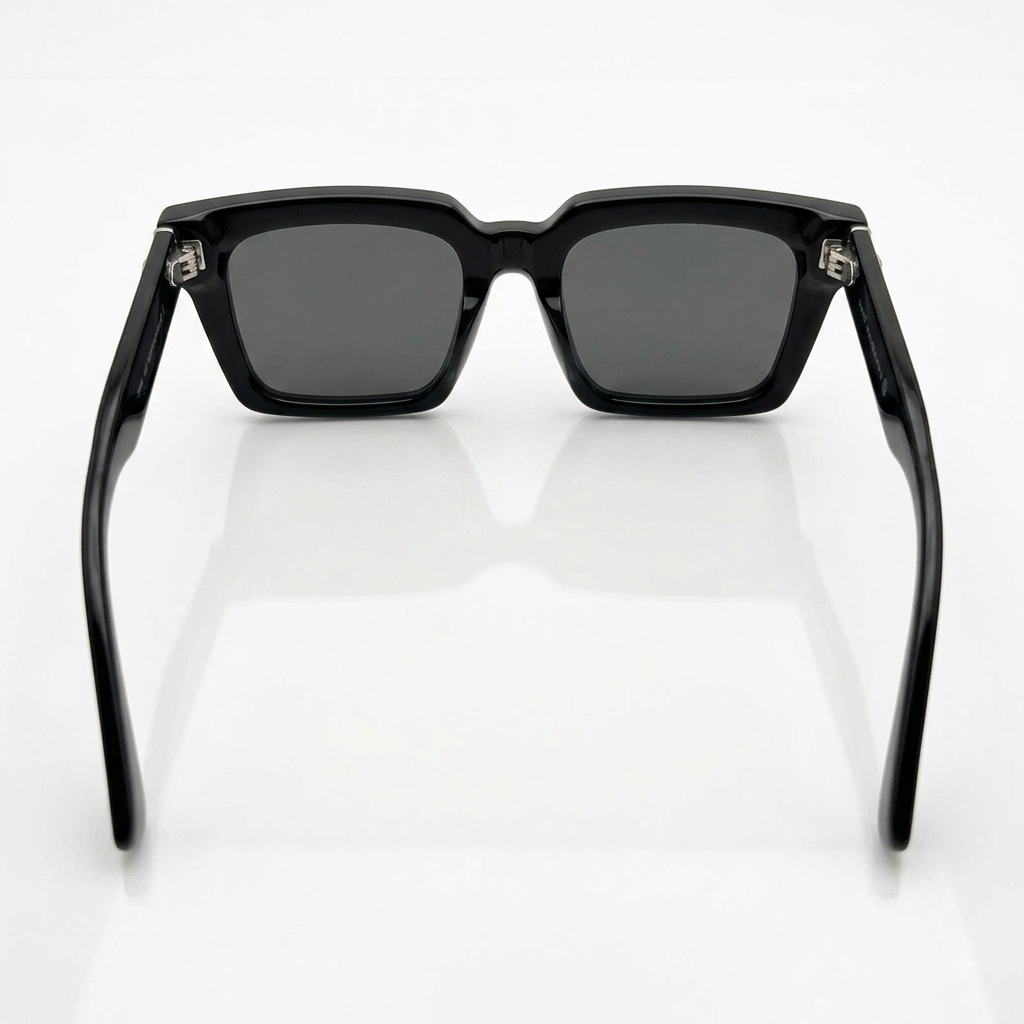 Marc Jacobs Bold Square (MJ 1042/S) Luxury Sunglasses
