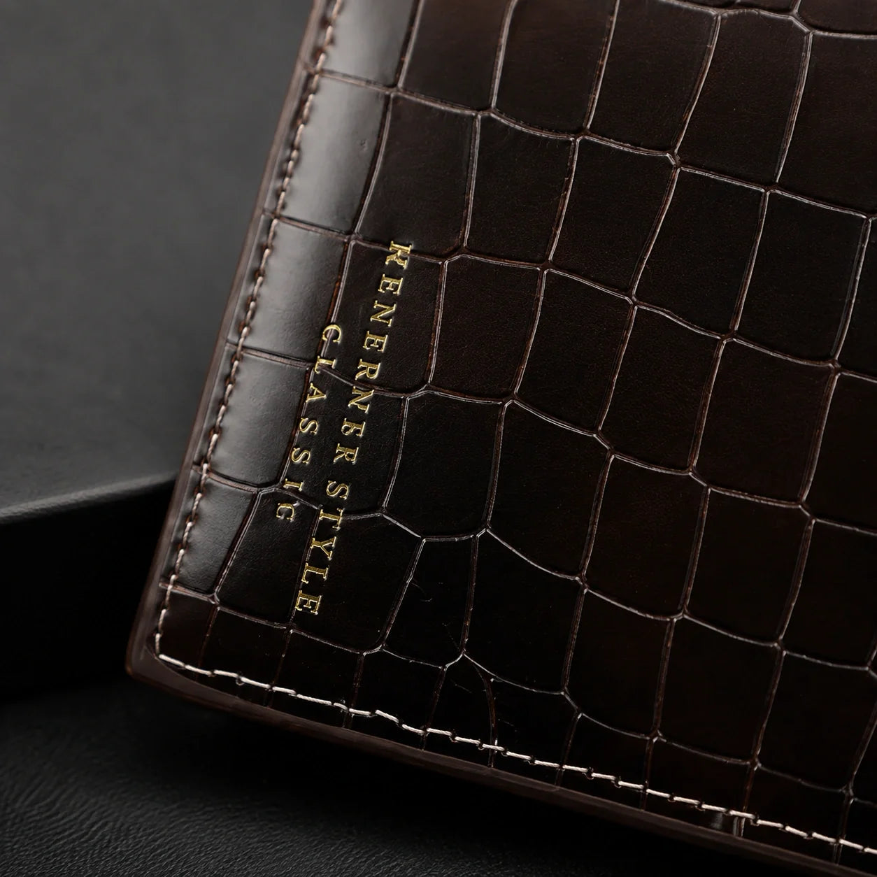 Jovera Joyce Montreux Croc-Embossed Belt &amp; Wallet Presentation Set