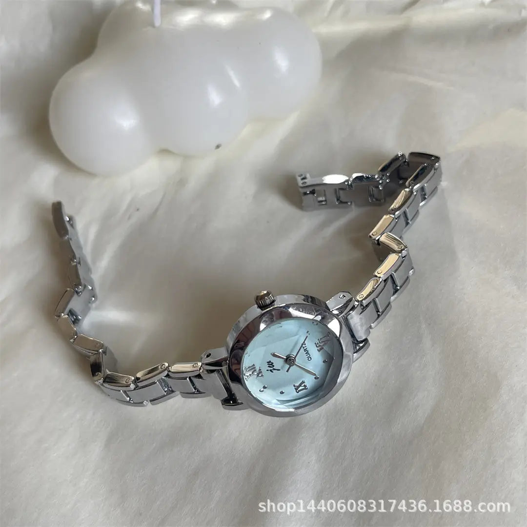 Niche Round Small Dial Student Forest Bracelet Steel Band Simple Elegant Compact Watch Female Ins Accessible Luxury Retro