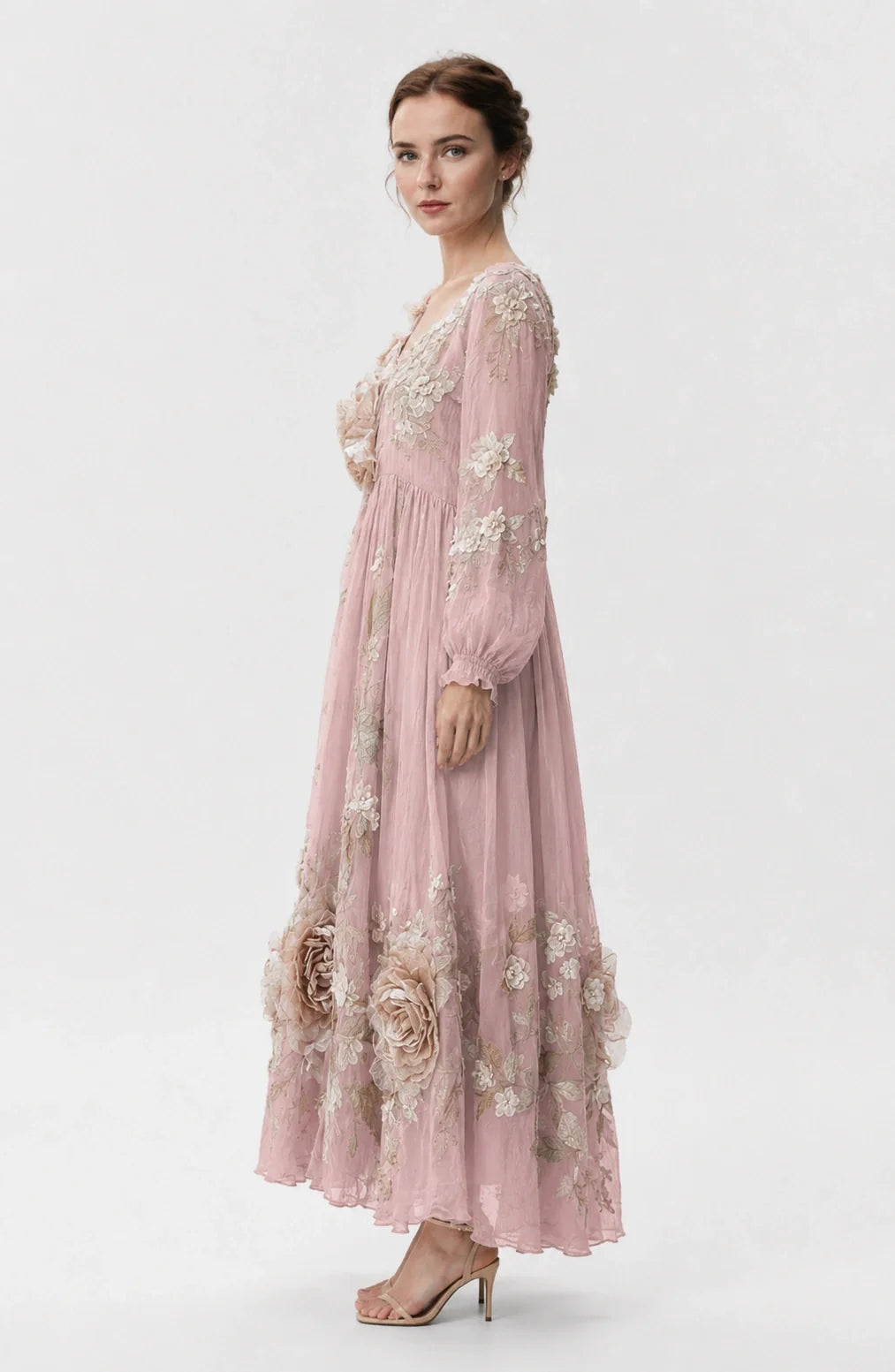 Jovera Joyce Fleur Élégance 3D Bloom Maxi Dress